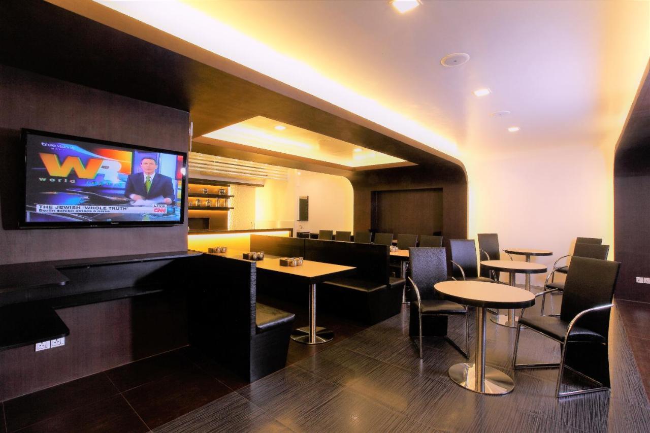 Clover City Center Plus Hotel Янгон Екстер'єр фото
